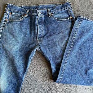 NWOT Levi's Jeans